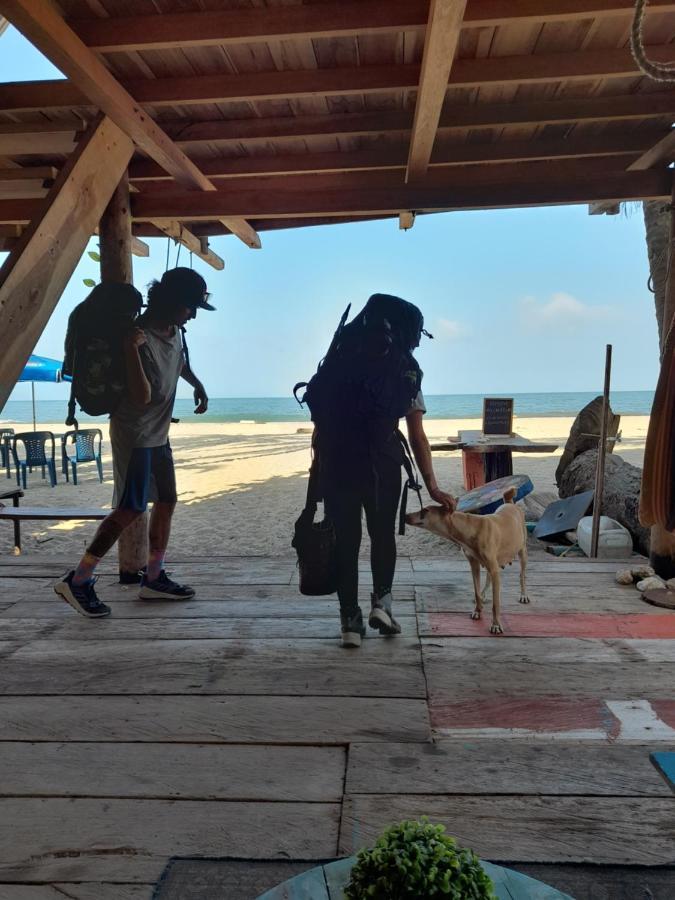 Hostal Velero Relax Guachaca Εξωτερικό φωτογραφία