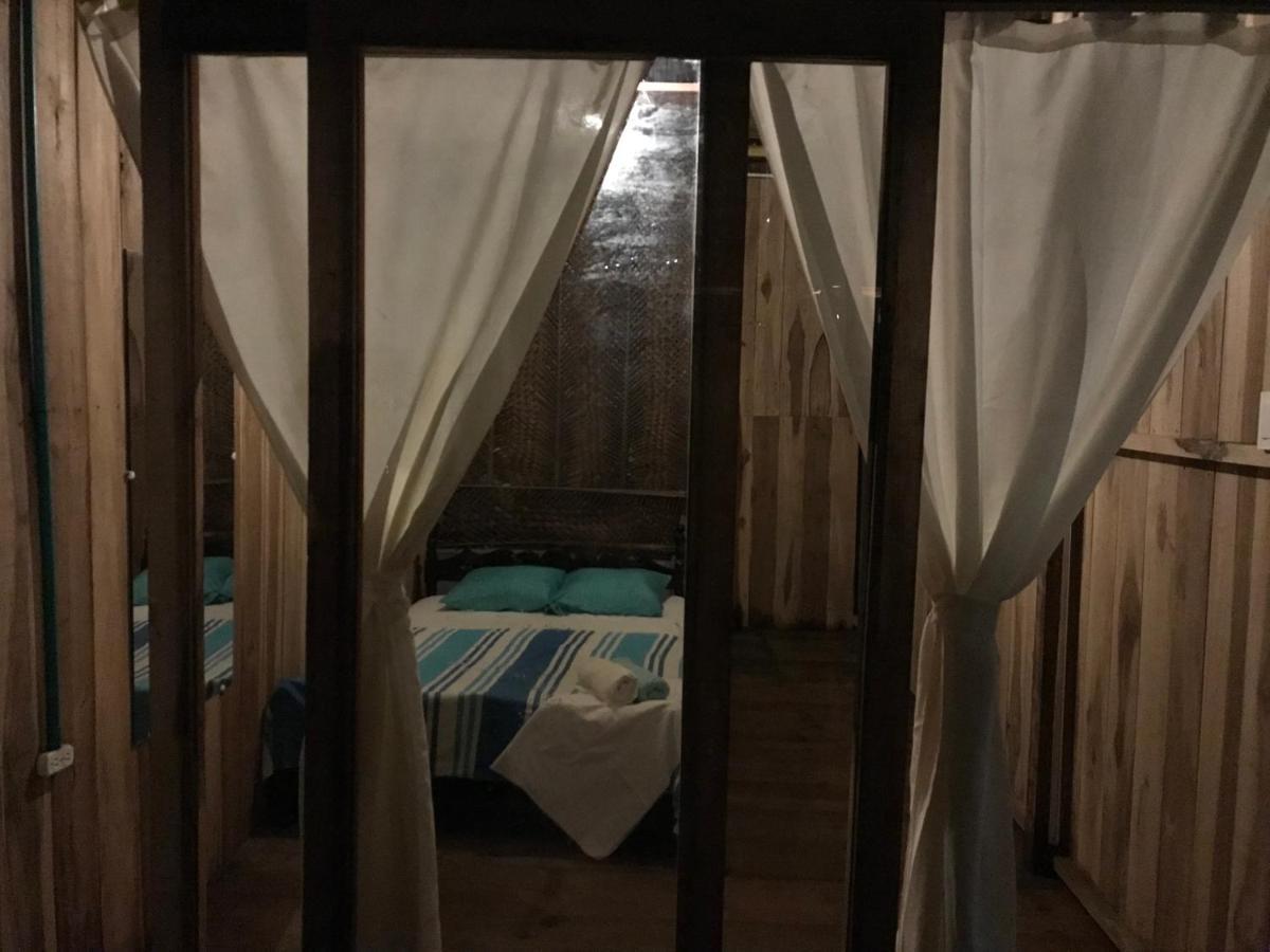 Hostal Velero Relax Guachaca Εξωτερικό φωτογραφία