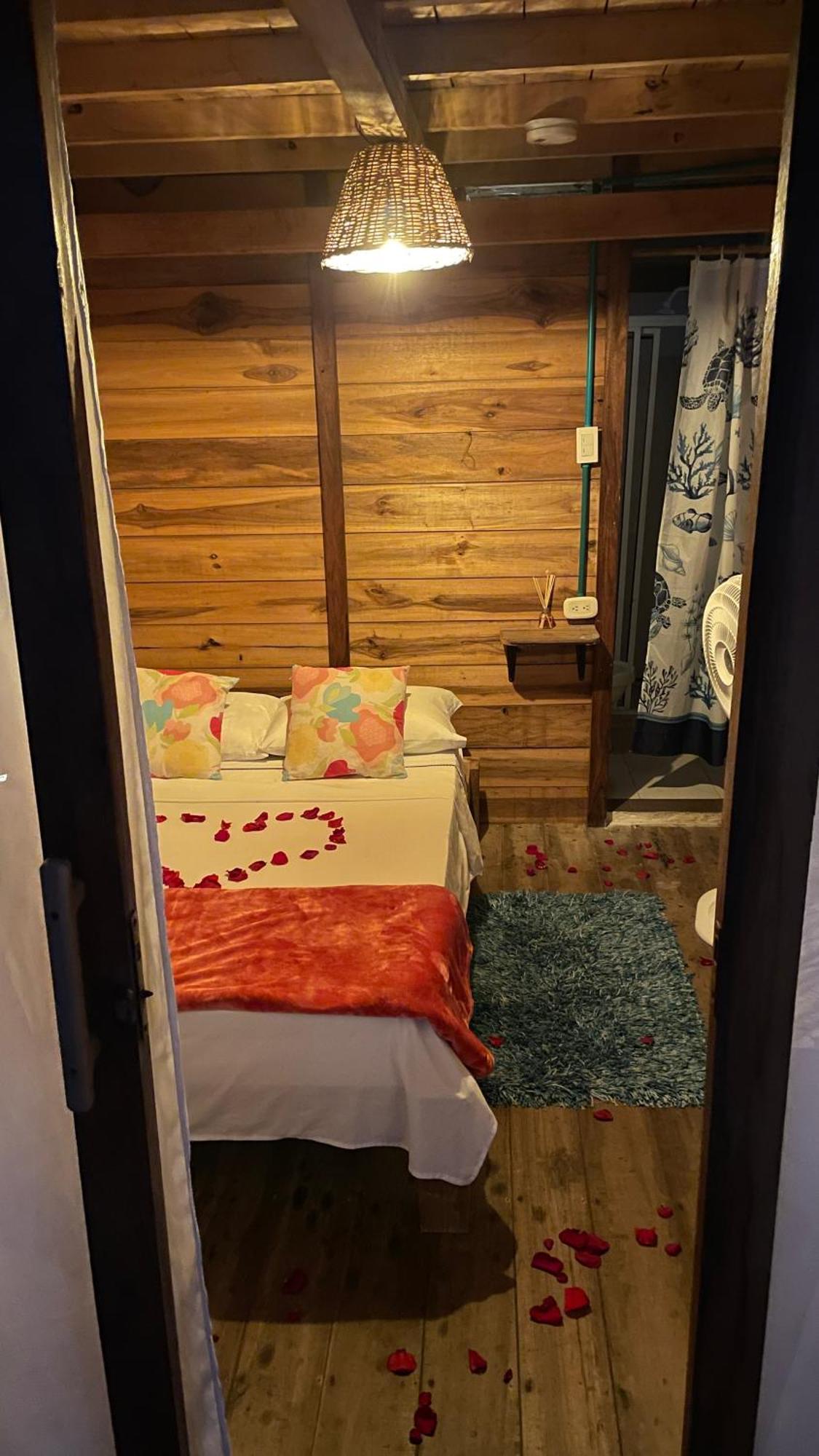 Hostal Velero Relax Guachaca Εξωτερικό φωτογραφία