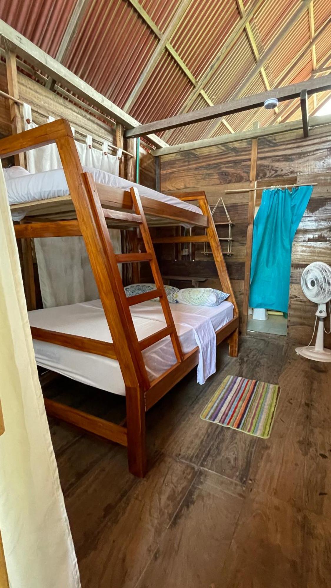 Hostal Velero Relax Guachaca Εξωτερικό φωτογραφία